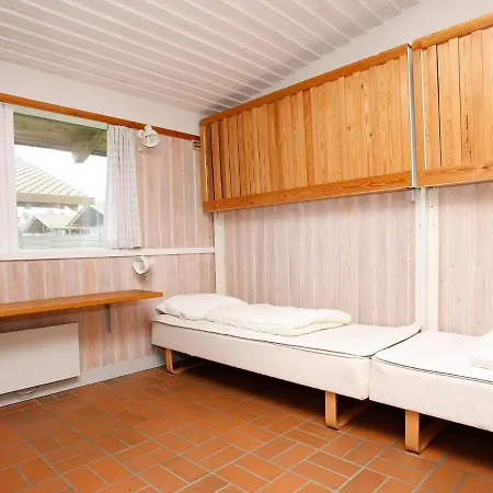 Holiday Lxix Holiday home *